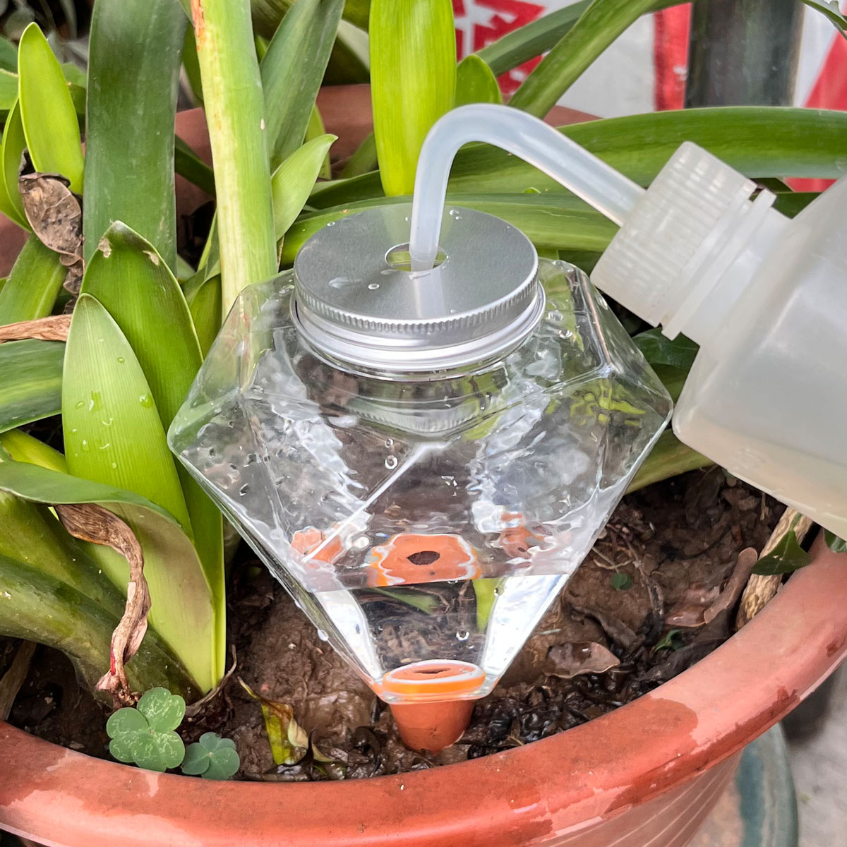 1pcs Cute Plastic Watering Mac - Automatic Plant Waterer ulasan dan harga
